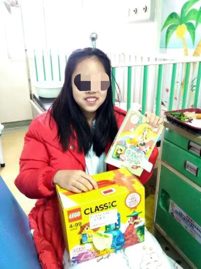 互换人生后，小小姐被全家宠上天 推荐视频