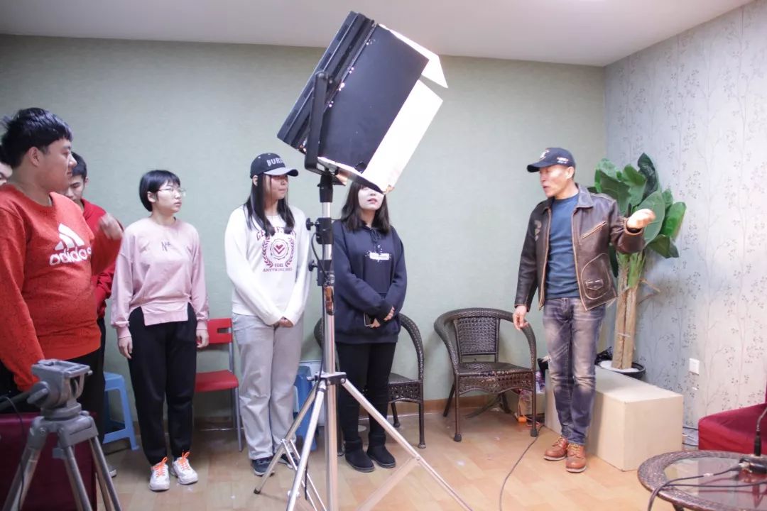 哈里根先生的手机 推荐视频