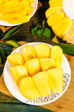 伊兹大闹洛杉矶 推荐视频