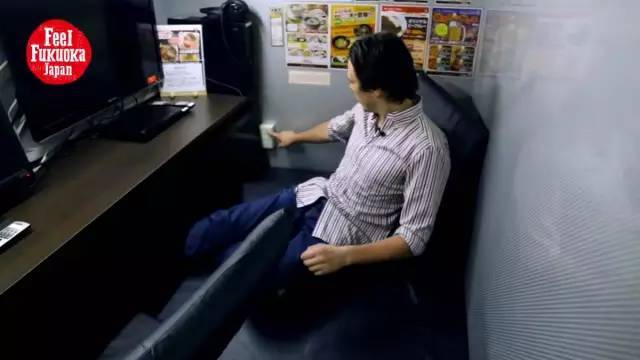 假面骑士极狐：4位王者与黑狐 推荐视频