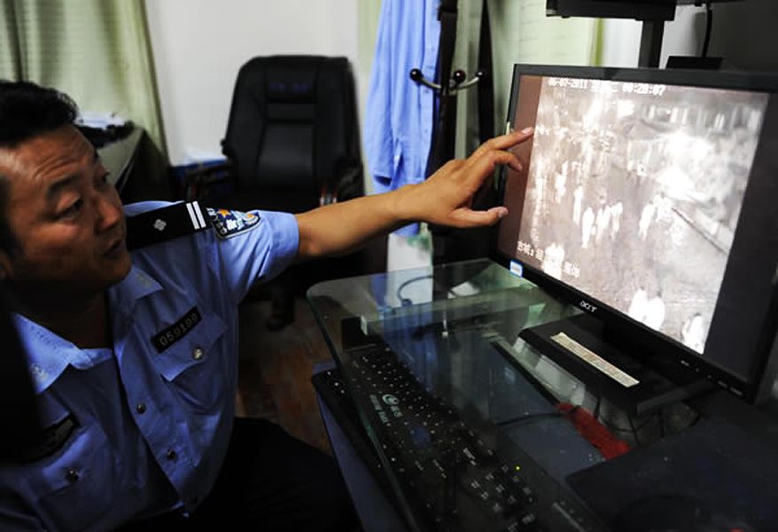 互换人生后，小小姐被全家宠上天 推荐视频