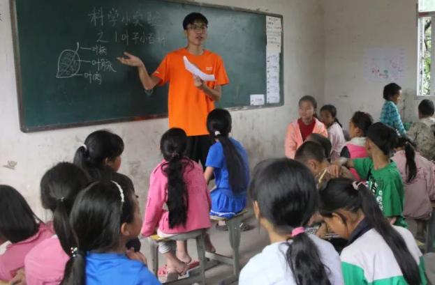 伏妖·诛魔镜（国语） 推荐视频