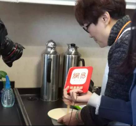 五年后带娃回归演艺圈 推荐视频