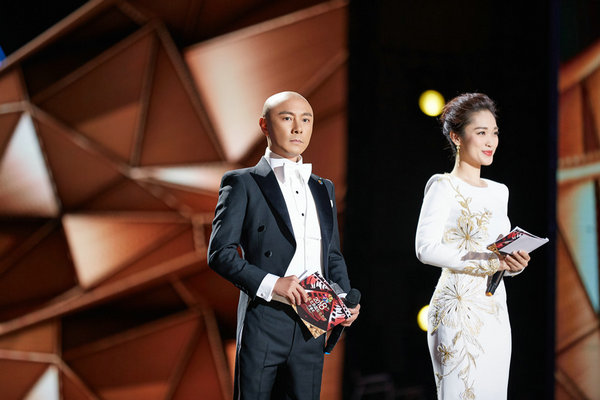 地狱屋起源：卡迈克尔庄园 推荐视频