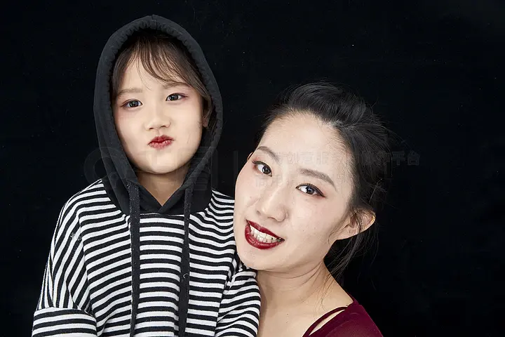 咖啡桌 推荐视频