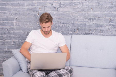 侠女十三妹 推荐视频