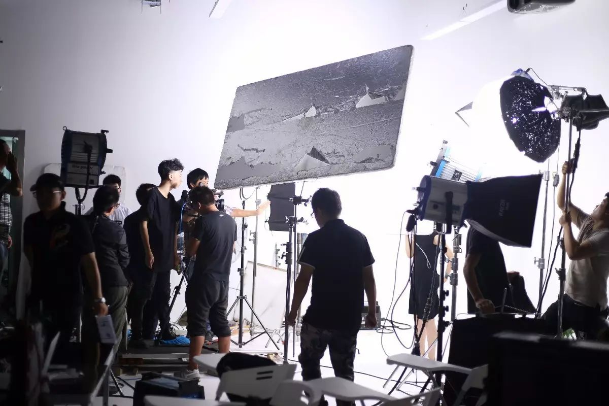 僵尸新战士 普通话版 推荐视频