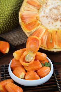 偷渡者 推荐视频